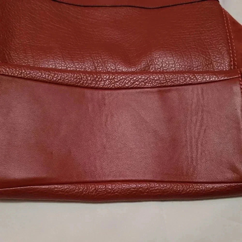 NEW, ‎COACH brand,  Red Wine/burgandy color,  shoudler bag - Picture 9 of 16